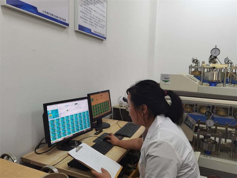 公司同002A：土工試驗甲級，可以承擔甲級及以下工程勘察資格所能承擔工程勘察項目的土工試驗任務(wù)； 聯(lián)系人：任玲，電話：18653883892(圖3)